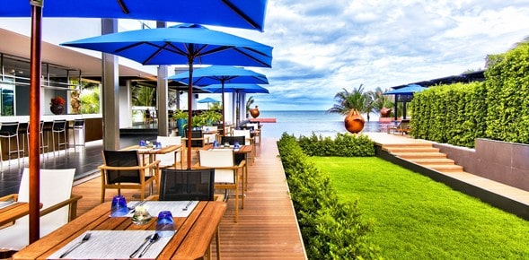 Radisson Blu Resort Hua Hin celebrated its grand opening on November 25, 2016 bringing world-class facilities, iconic design and signature services to the Gulf of Thailand.